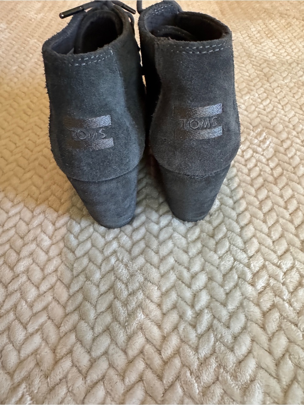 TOMS Desert‎ Wedge Grey Suede Lace Up Ankle Booties Womens 8 - Picture 5 of 10